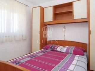 House with apartments, Sale, Vir, Vir