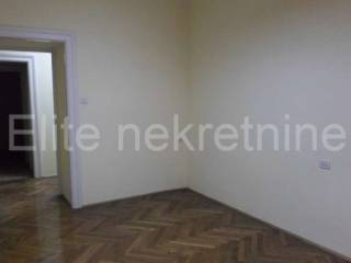 Flat in building, Rent, Rijeka, Centar