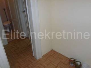 Flat in building, Rent, Rijeka, Centar