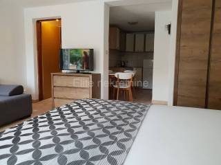 Detached house, Sale, Opatija - Okolica, Oprić