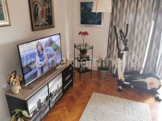Detached house, Sale, Split, Split