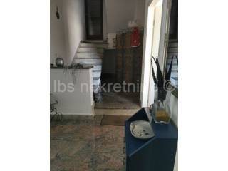 Detached house, Sale, Split, Split
