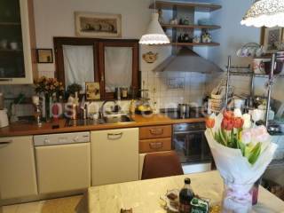 Detached house, Sale, Split, Split
