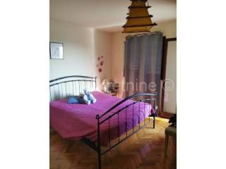 Detached house, Sale, Split, Split
