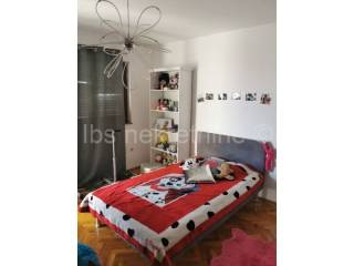 Detached house, Sale, Split, Split