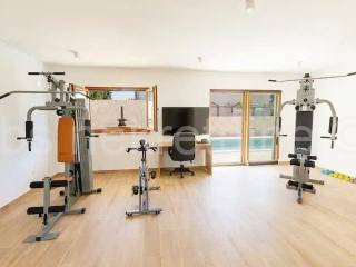 Villa, Sale, Kaštela, Kaštel Lukšić