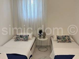 House with apartments, Sale, Okrug, Okrug Donji