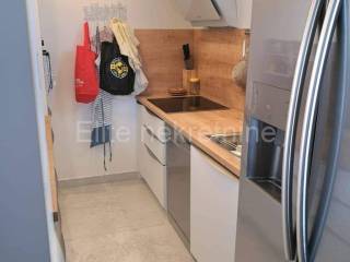 Flat in a building, Sale, Malinska-dubašnica, Radići