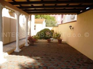 House with apartments, Sale, Vodice, Srima