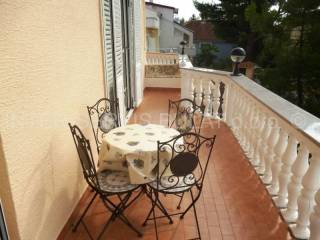 House with apartments, Sale, Vodice, Srima