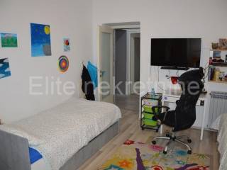Flat in a building, Sale, Pula, Pula