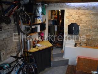Flat in a building, Sale, Pula, Pula