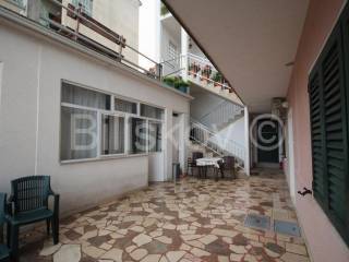 House with apartments, Sale, Makarska, Makarska