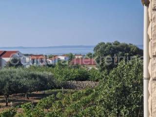 Stone house, Sale, Vir, Vir