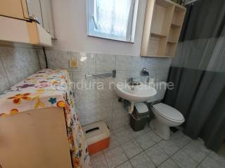 Stone house, Sale, Vir, Vir
