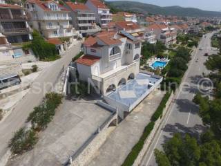 House with apartments, Sale, Seget, Seget Donji