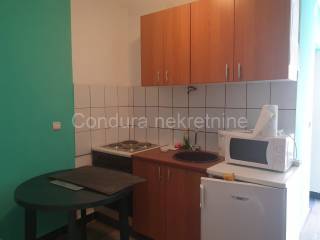 House with apartments, Sale, Vir, Vir