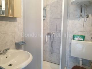 House with apartments, Sale, Vir, Vir