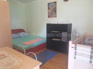 House with apartments, Sale, Vir, Vir