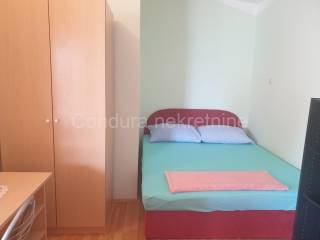 House with apartments, Sale, Vir, Vir