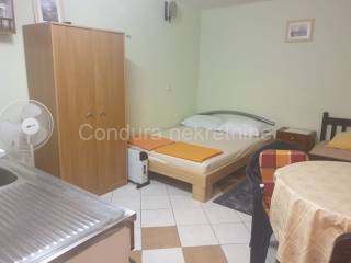 House with apartments, Sale, Vir, Vir