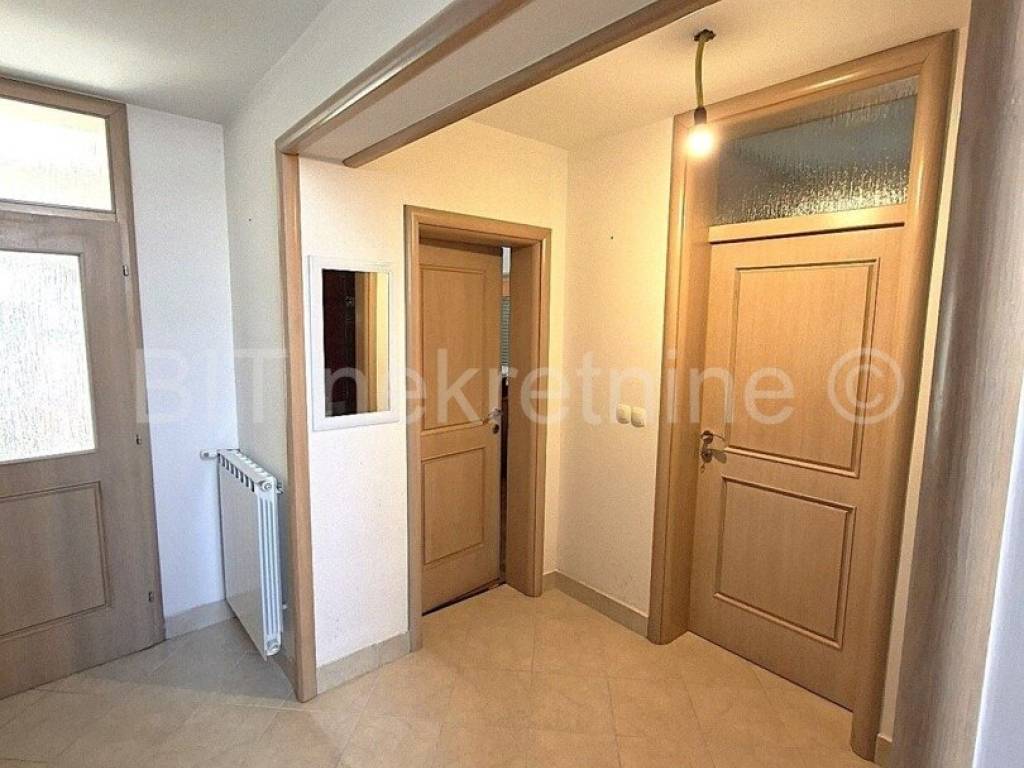 Koprivnica, Cerine