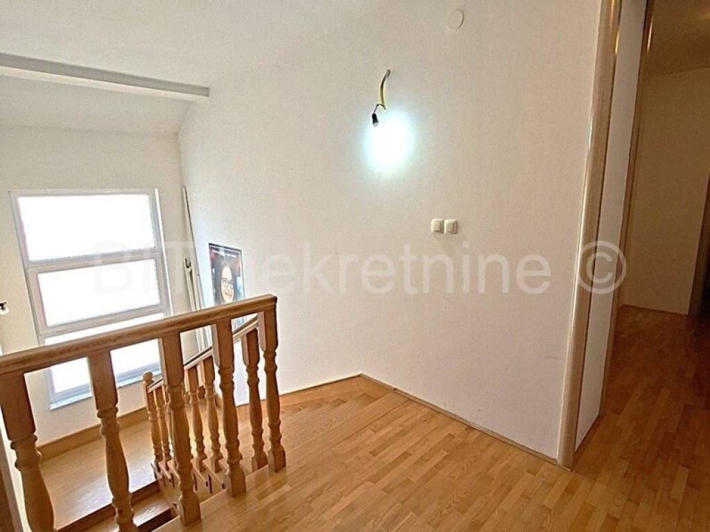 Koprivnica, Cerine