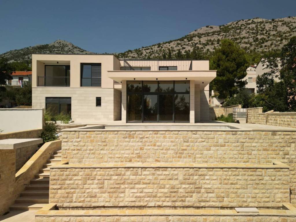 Starigrad, Starigrad