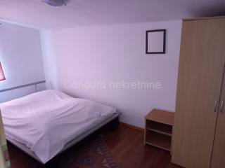 House with apartments, Sale, Vir, Vir