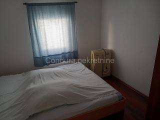 House with apartments, Sale, Vir, Vir