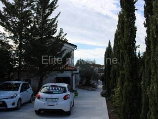 Villa, Sale, Svetvinčenat, Smoljanci