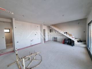 Flat in an urban villa, Sale, Nin, Zaton
