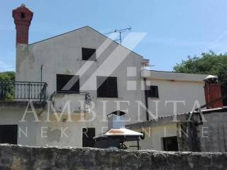 Residential-commercial property, Sale, Sveti Lovreč, Flengi