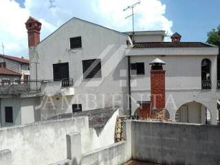 Residential-commercial property, Sale, Sveti Lovreč, Flengi