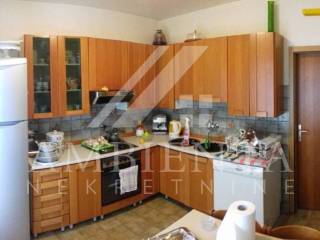 Residential-commercial property, Sale, Sveti Lovreč, Flengi