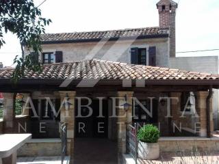 Residential-commercial property, Sale, Sveti Lovreč, Flengi