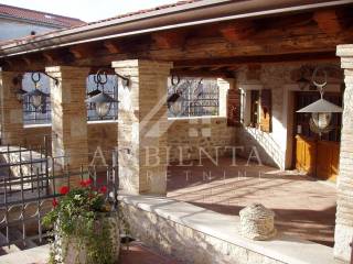 Residential-commercial property, Sale, Sveti Lovreč, Flengi