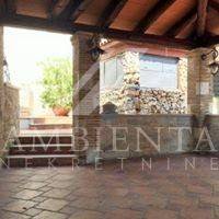 Residential-commercial property, Sale, Sveti Lovreč, Flengi