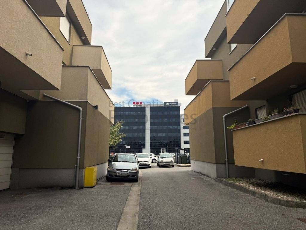 Zagreb, Novi Zagreb - zapad