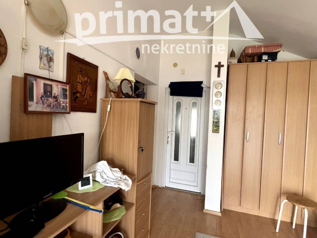 Krk, Kornic
