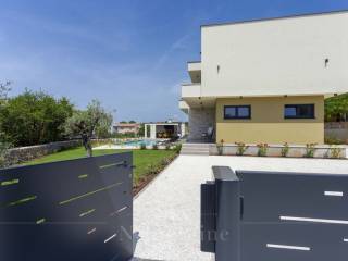 Villa, Sale, Svetvinčenat, Smoljanci
