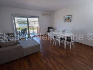 Flat in a building, Sale, Okrug, Okrug Gornji