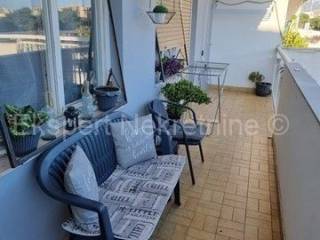 Flat in a building, Sale, Split, Split