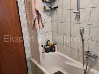 Flat in a building, Sale, Split, Split