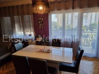 Flat in a building, Sale, Split, Split