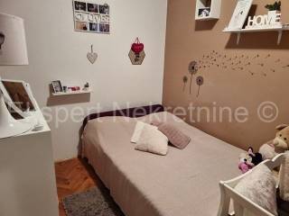 Flat in a building, Sale, Split, Split