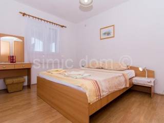 House with apartments, Sale, Trogir - Okolica, Mastrinka