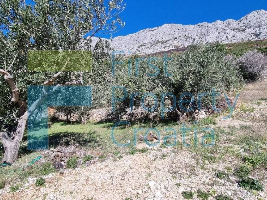 Gradjevinsko zemljiste, Prodaja, Omis, Omis