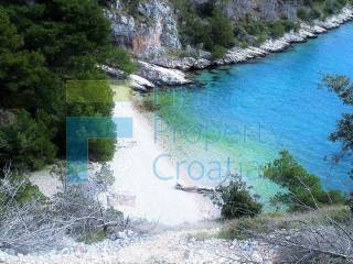 Vila, Prodaja, Nerezisca, Nerezisca