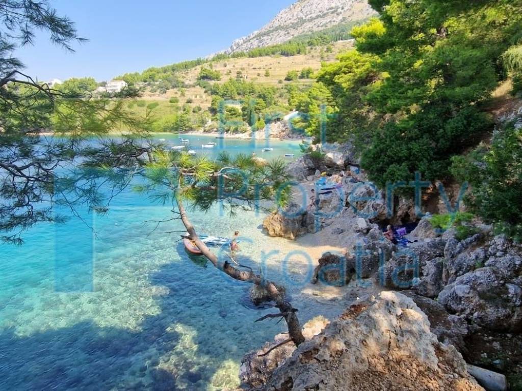 Gradjevinsko zemljiste, Prodaja, Omis, Omis